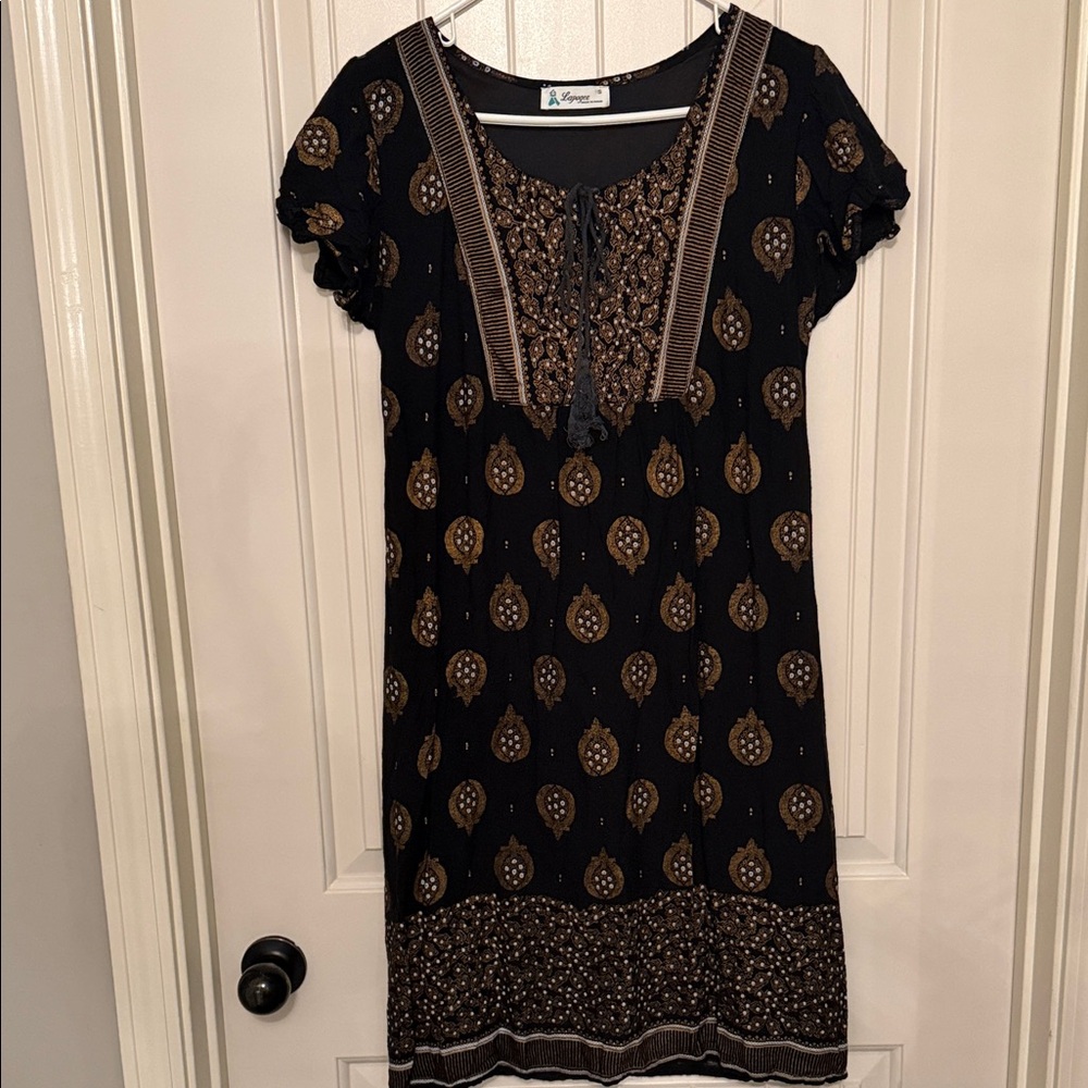 Chic Black and Brown Patterned Midi Dress